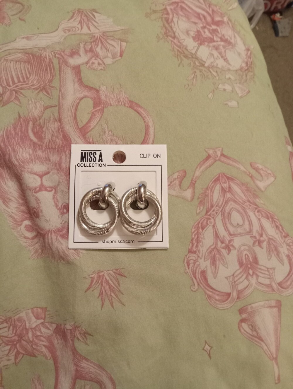 NWOT Silver Hoop Clip On Earrings